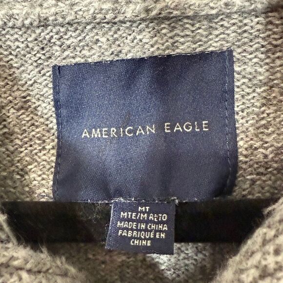 American Eagle Men’s Gray Fair Isle Grandpa Pullover Sweater Size Medium Tall - Picture 3 of 5